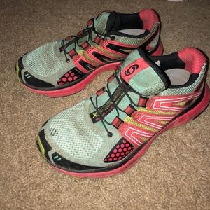 Women’s Salomon’s